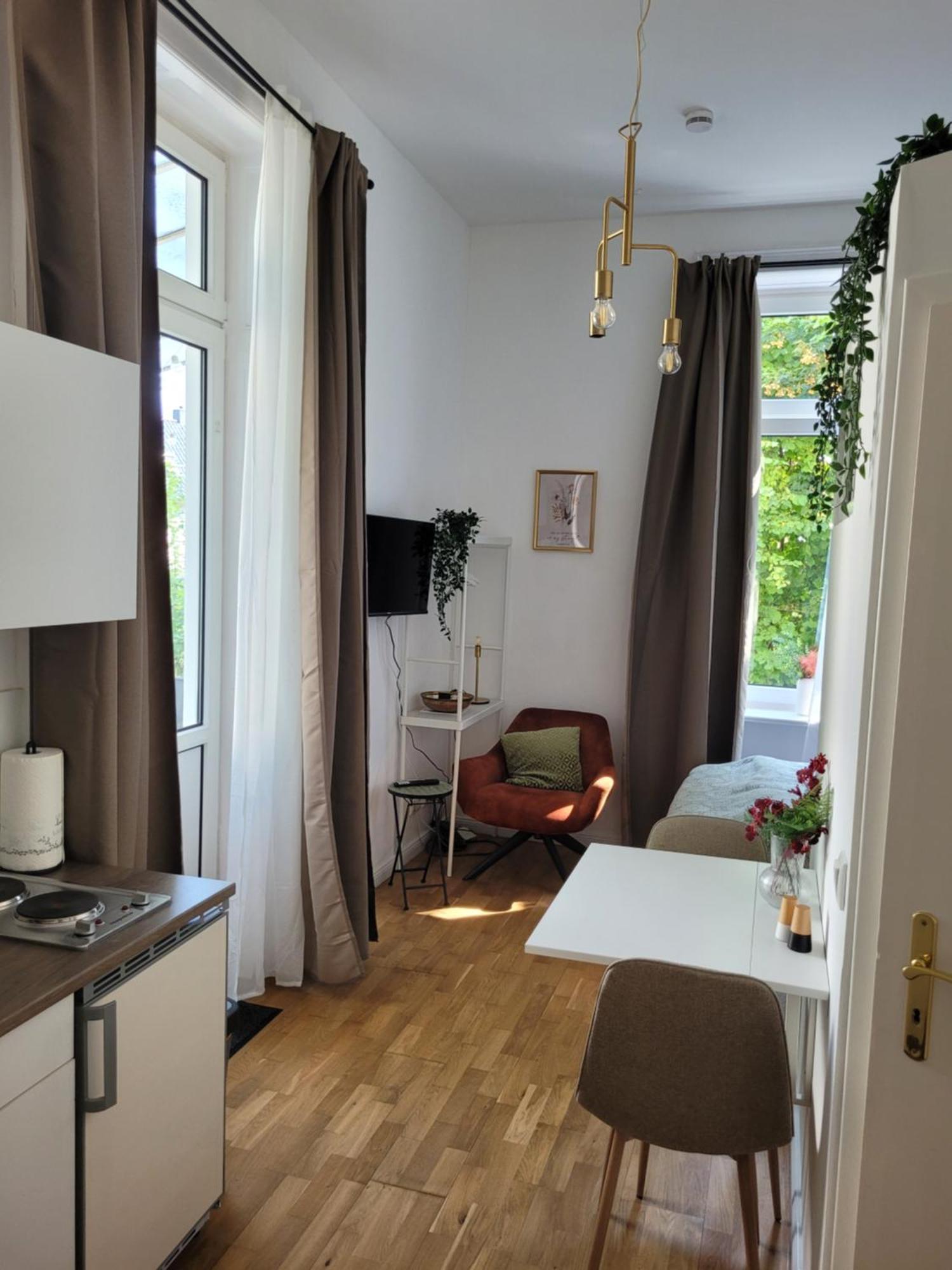 Stay Studio 1 Zentral Balkon Parkplatz Bad Pyrmont Exteriér fotografie