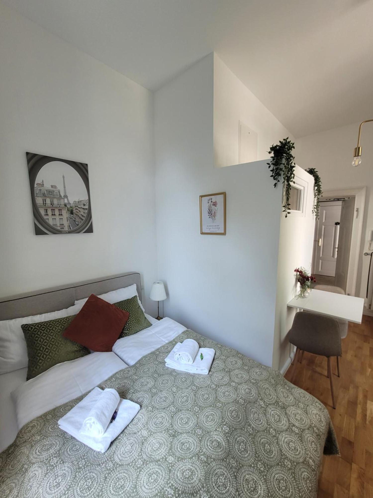 Stay Studio 1 Zentral Balkon Parkplatz Bad Pyrmont Exteriér fotografie